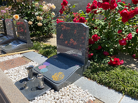 浄国寺の家族用樹木葬 全景写真